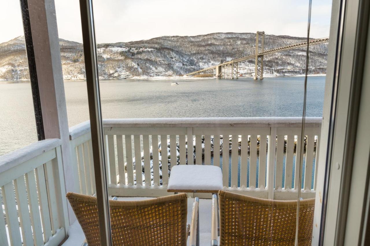Tjeldsundbrua Maritim Villa Evenskjer ภายนอก รูปภาพ